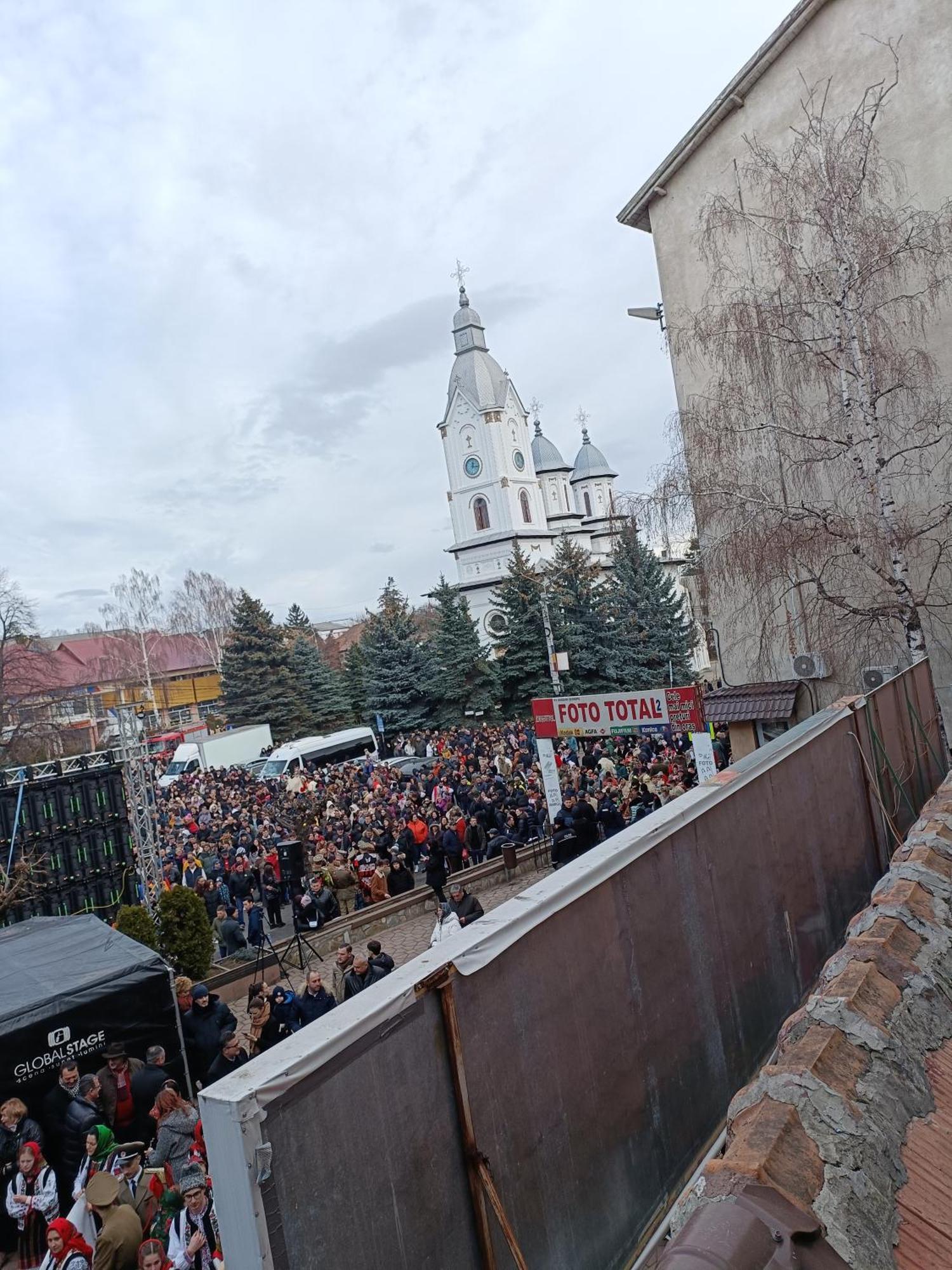 Apartament Manu Tg Neamt Târgu Neamț Exteriör bild